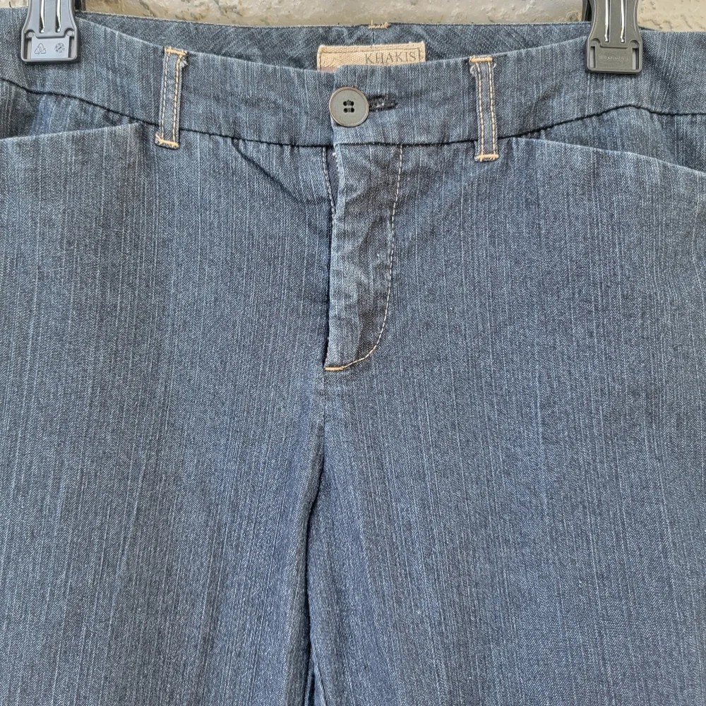Khakis zipper closure blue jeans size 6 petit
